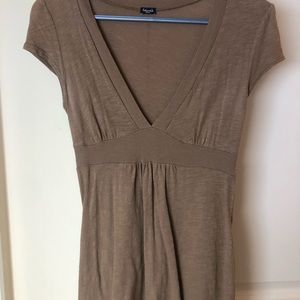 Splendid brown deep b neck top small